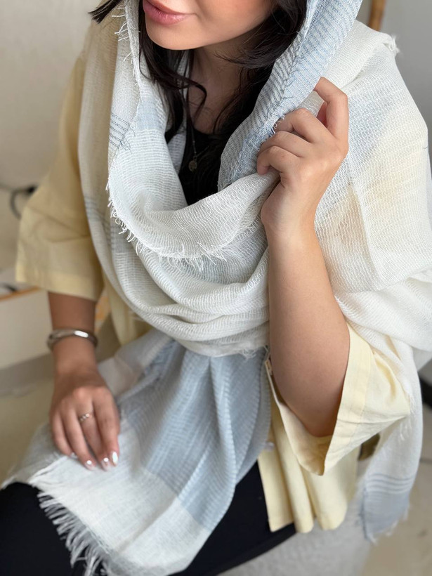 شال کنفی وارداتی چهار طرف ریش | خنک، سبک و با ایستایی عالی